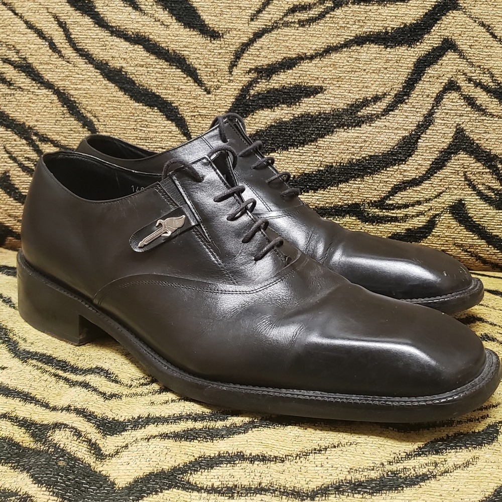 Cesare Paciotti leather shoes
